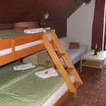 Quarto em Acomodações Particulares Tourist House Capricorn *