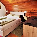 Tourist House Capricorn * Bled