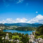 Tourist House Capricorn Homestay *