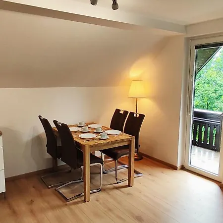 Rum i privatbostad Tourist House Capricorn *