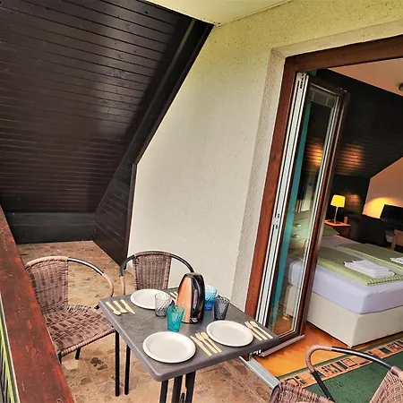 Rum i privatbostad Tourist House Capricorn