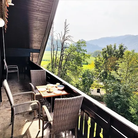 Δωμάτια σε οικογενειακή κατοικία Tourist House Capricorn