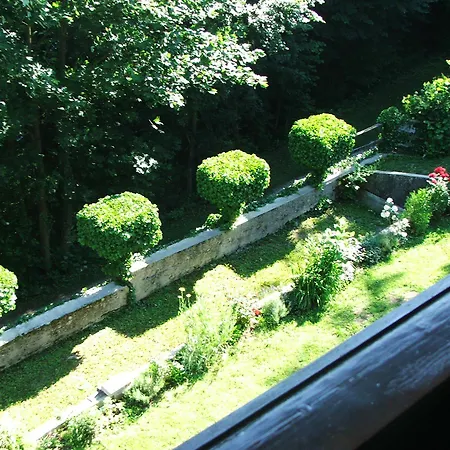 Tourist House Capricorn Μπλεντ