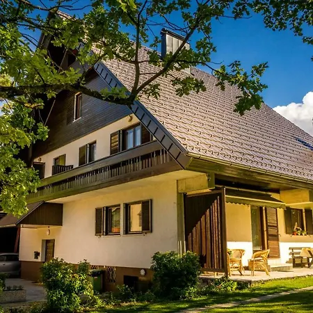 Rum i privatbostad Tourist House Capricorn